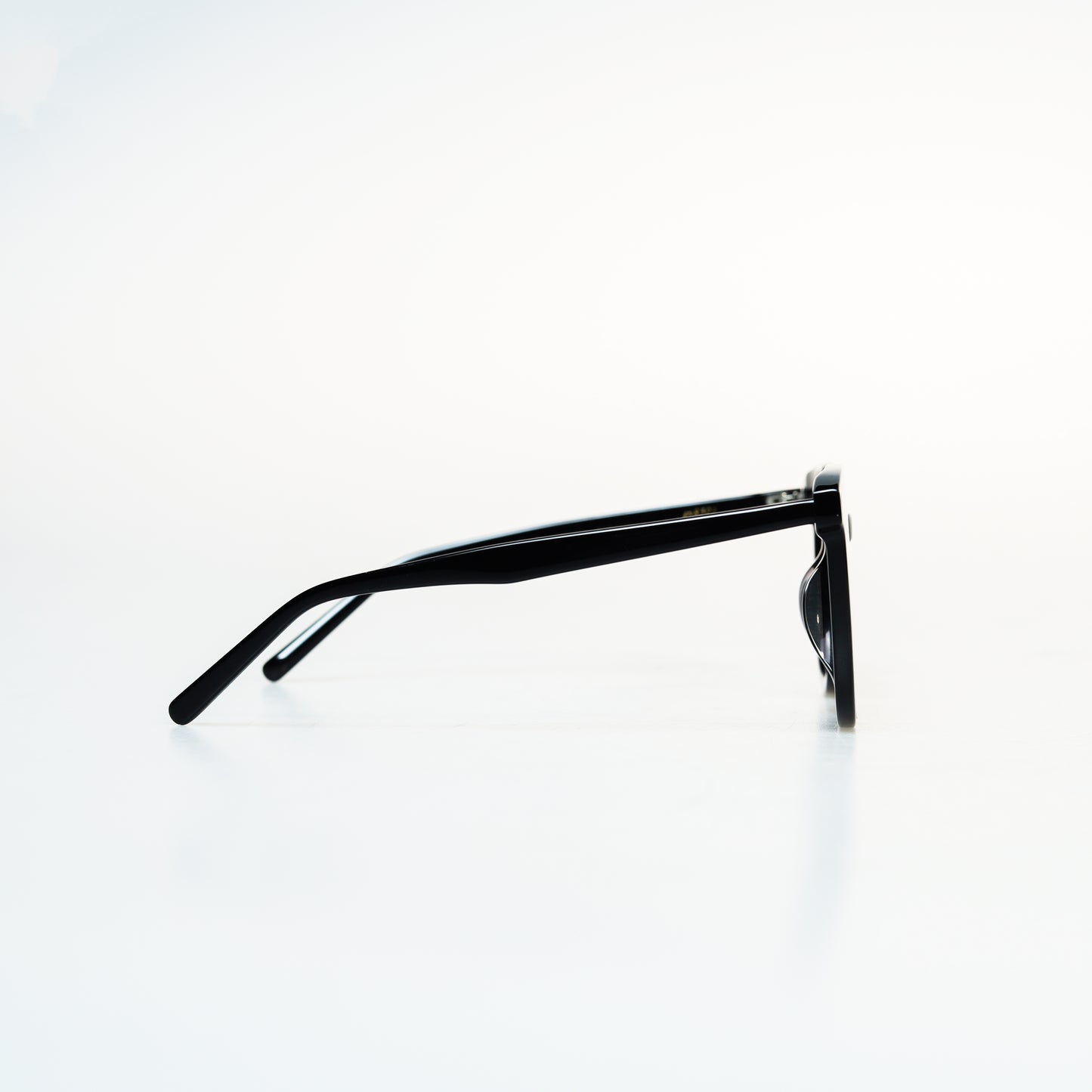 Fashion Luxury Acetate Sunglasses | GMGeyewear GS83A1006