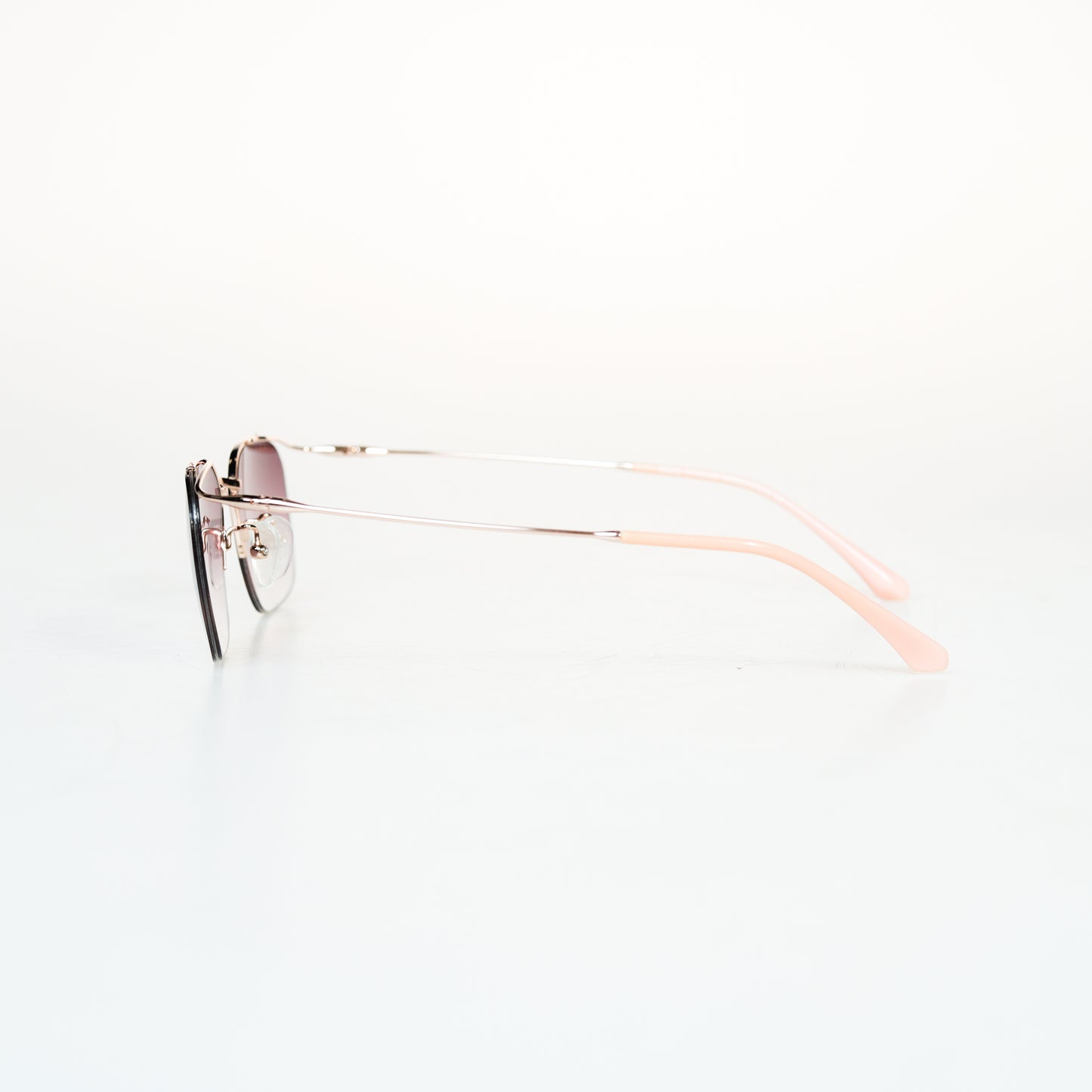 Simple Half Frame Square Titanium Sunglasses | GMGeyewear tulipe2 GS83T1040