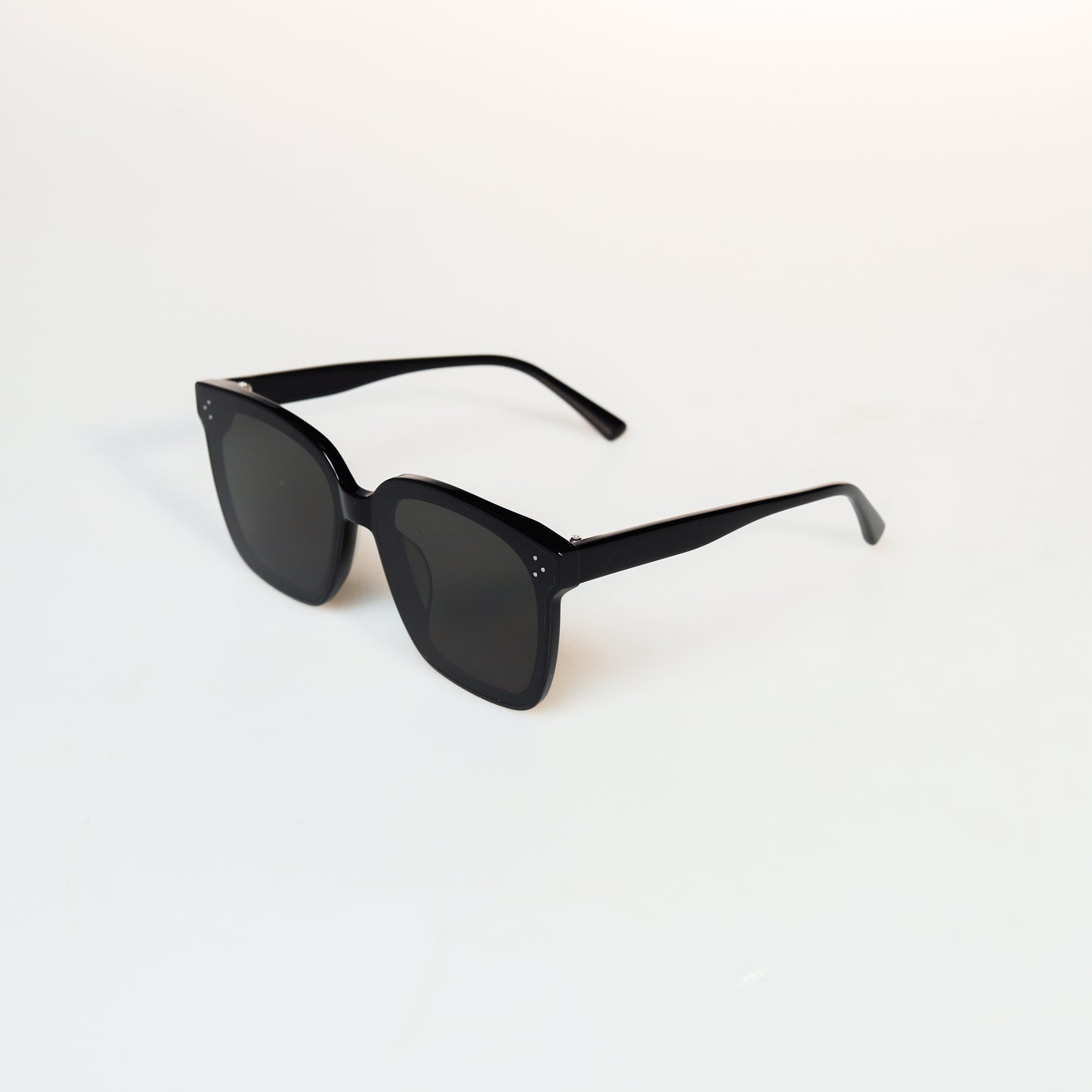 Fashion Luxury Acetate Sunglasses | GMGeyewear GS83A1012
